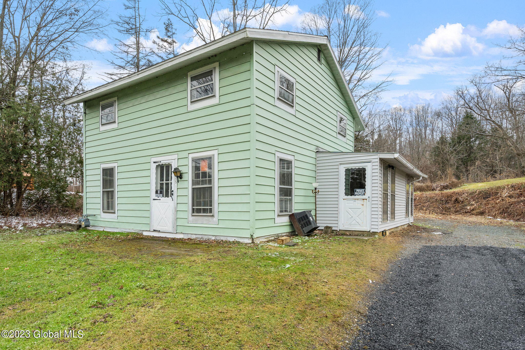 Read more about the article Spacious 3BR, 1BA Gem in Mechanicville, NY – Your Choice